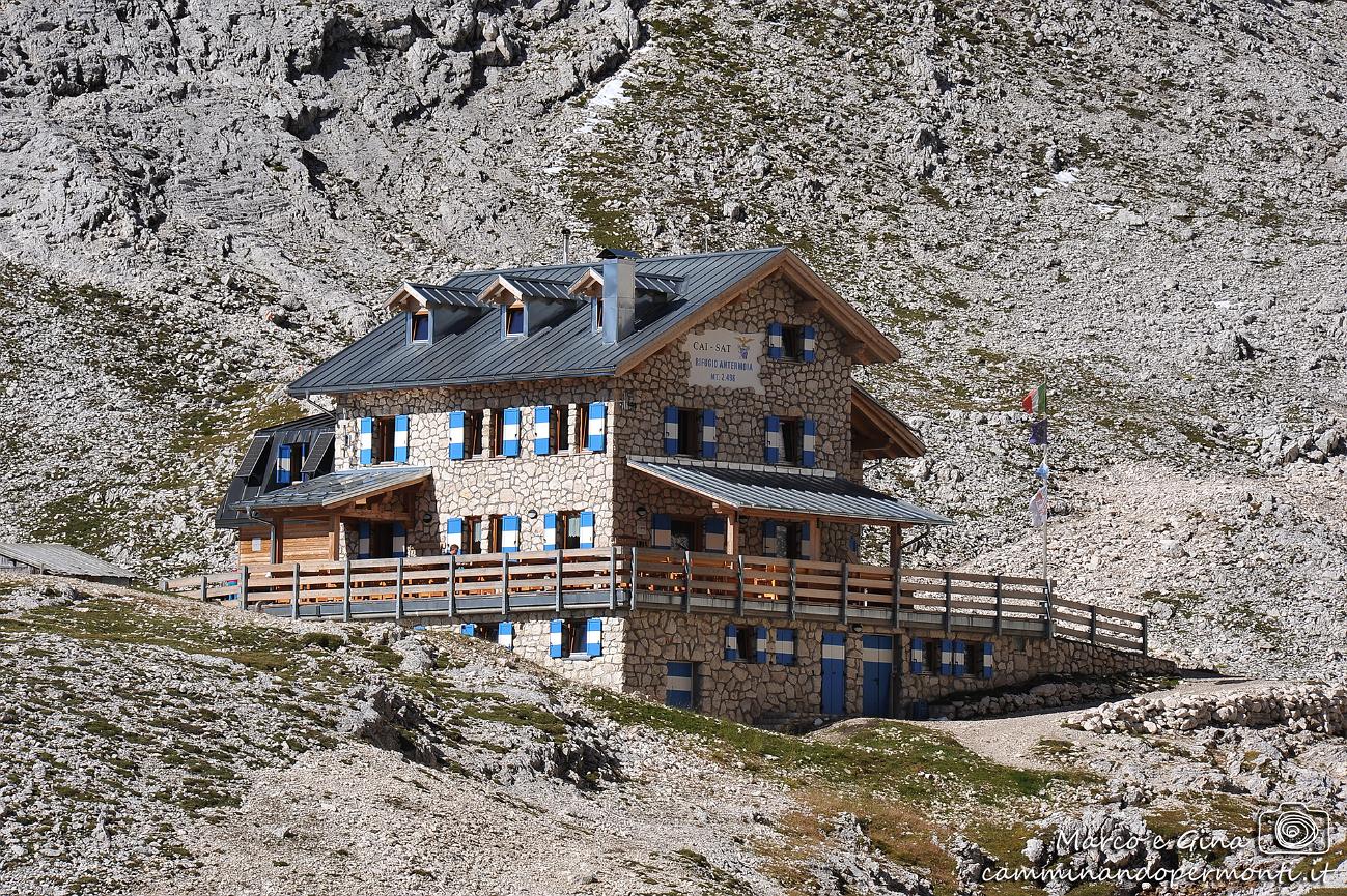 043 Rifugio Antermoia.jpg